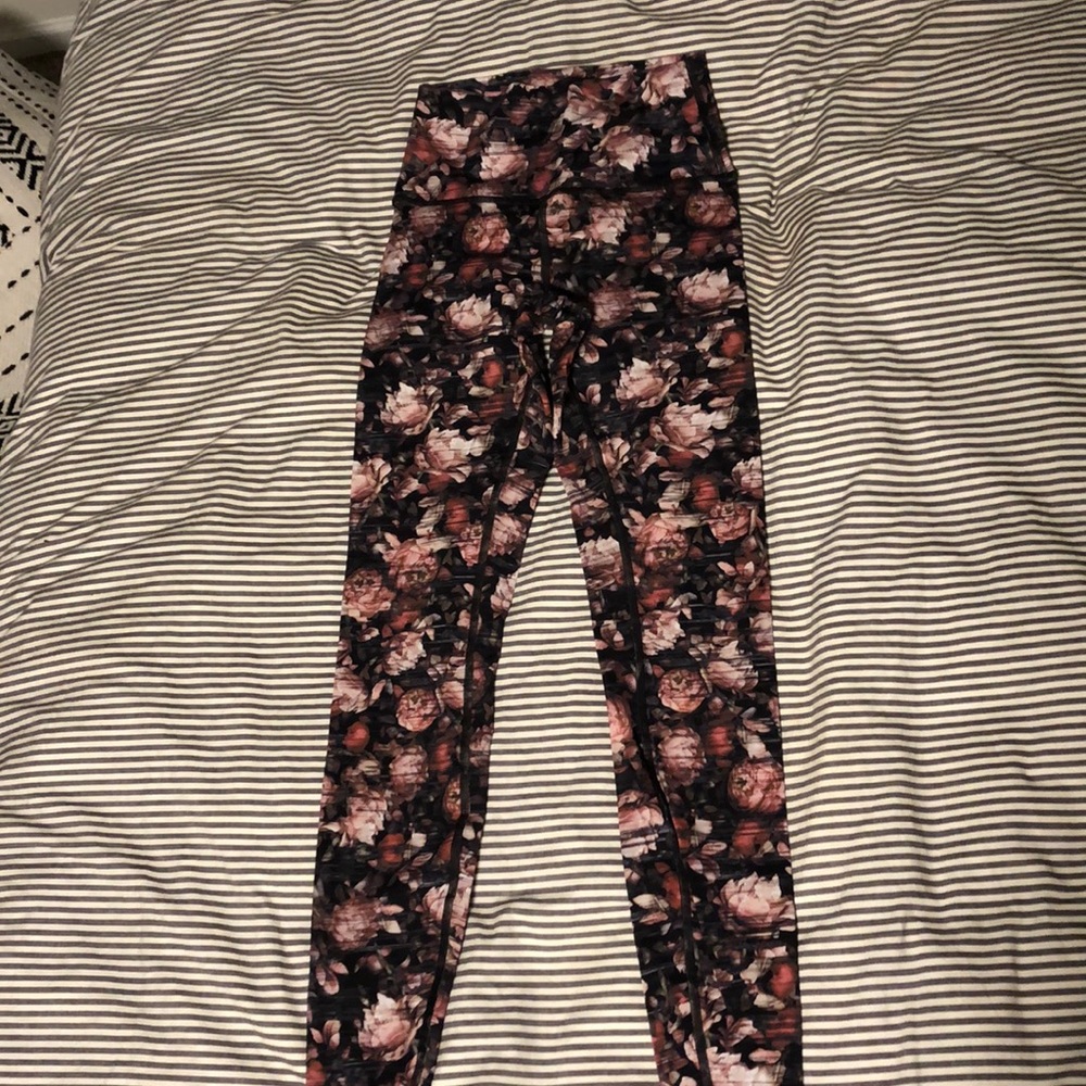 Lulu Lemon leggings